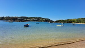 Praia da Ferradura